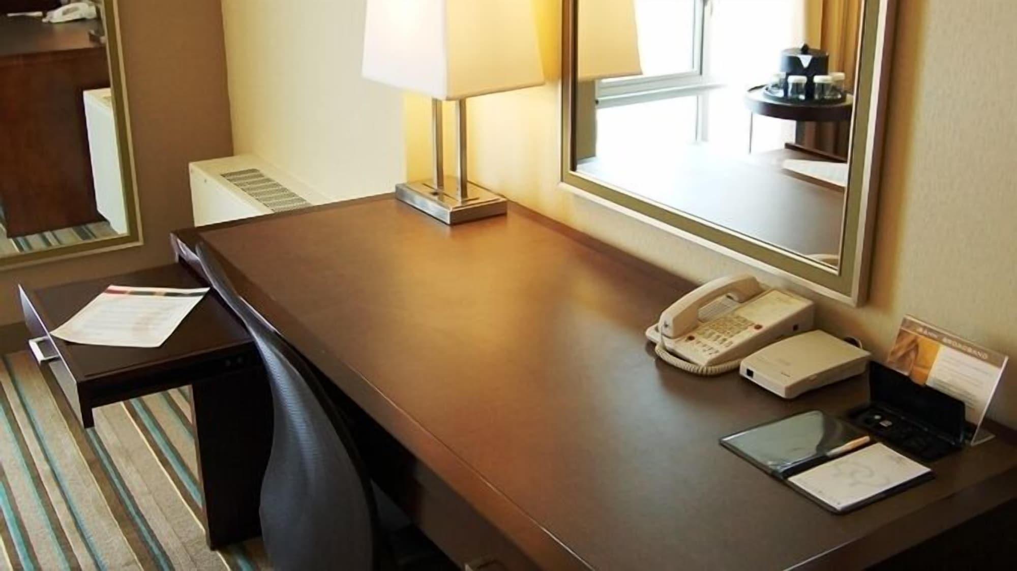 Doubletree By Hilton Chicago - North Shore Centro De Conferencias